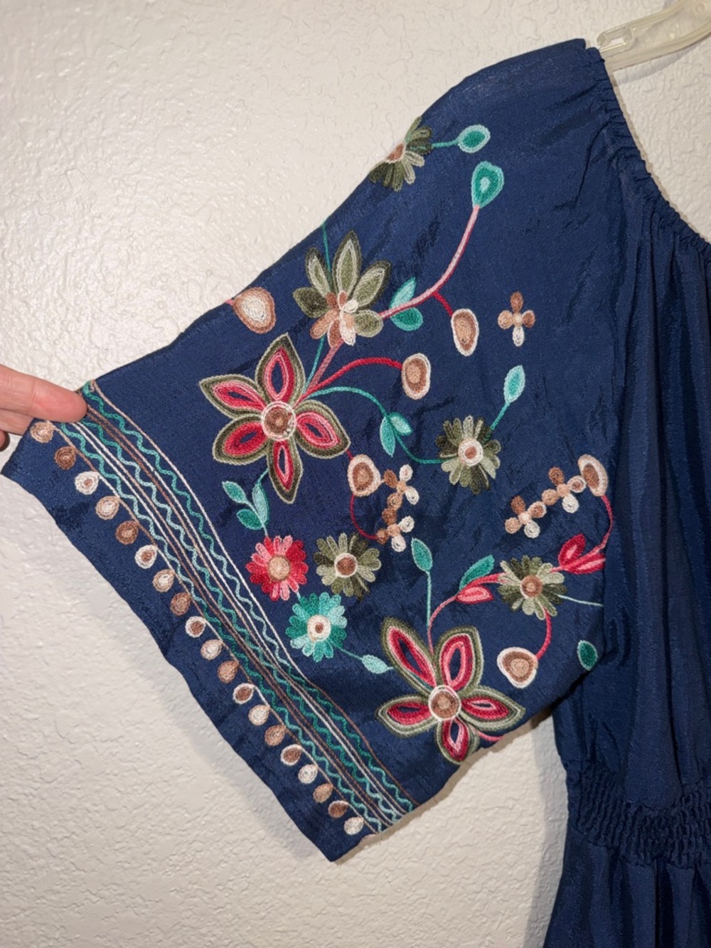 Boho floral embroidered dress - Picture 6 of 8